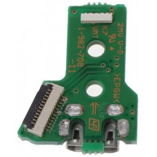 Placa auxiliar con conector de carga para mando de PS4 JDS-055